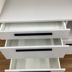 【トレファクマーケット久喜店】yuu　2枚扉レンジボード　未使用品の画像