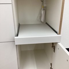 【トレファクマーケット久喜店】yuu　2枚扉レンジボード　未使用品の画像