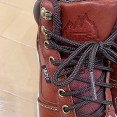 VANS ブラウン ハイカットスニーカーの画像