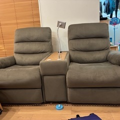 美品！ニトリ電動リクライニングソファの画像