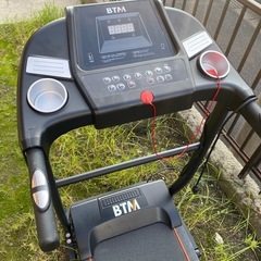 BTM W500 電動 ルームランナー ランニングマシン ウォーキングマシン　ブラック 中古 の画像