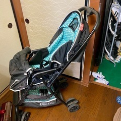 ベビーカーの画像