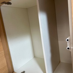 食器棚の画像