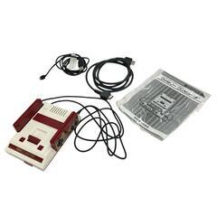 186000 現状品 Nintendo 任天堂 クラシックミニ ファミコン CLV-101  [1000025338859]の画像