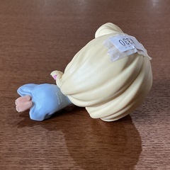 アナと雪の女王👸 Disney🏰 Q Posket Storise ディズニー エルサ シンデレラ フィギュア 寝姿 可愛い🩷　の画像