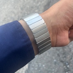 アップルウォッチseries8セルラーモデルの画像