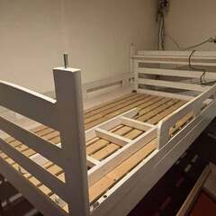 FREE TWIN BED FRAMESの画像