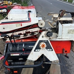 三菱　ハーベスター　脱穀機 7.5馬力 MH50脱穀 クローラー 稲刈 自走式 稲 麦 脱こく コンバイン ハーベスタ 宮崎 簡易始動動画ありの画像