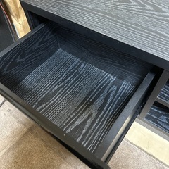テレビボードの画像