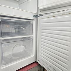 【リサイクルショップどりーむ鹿大前店】No.2544　2ドア冷蔵庫　ニトリ　2020年製　容量106L　※パッキン汚れ・冷蔵パーツ欠品あり(´;ω;｀)の画像