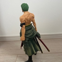 ワンピースフィギュア ゾロの画像
