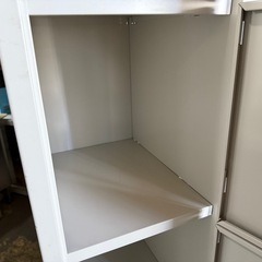 ●メーカー：業務用ロッカー  ●外形寸法：幅９００ｘ奥行３８０ｘ高さ１７９０ｍｍ  ●仕様：１５人用の画像