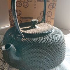 南部鉄瓶 の画像