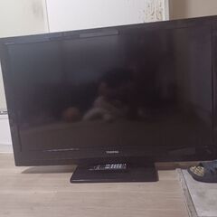 テレビ引き取ってくれる方に。の画像