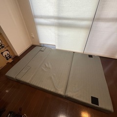 ニトリ ソファになるマットレス セミダブルの画像
