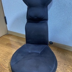 あちこち調節可能な座椅子の画像