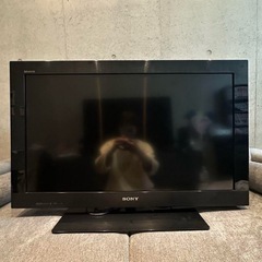 sharp 32インチテレビ2台の画像