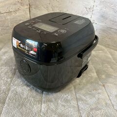 東芝 IHジャー炊飯器 RC-5XT 0.54L ブラック 動作確認済 3合炊き 状態良好 IH 炊飯器 備長炭ダイヤモンド釜 キッチン家電 Y2131の画像
