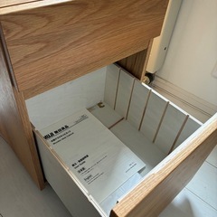 ⭐︎美品⭐︎無印良品勉強机 (さきちゃん) 西御料のテーブル