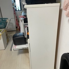 キッチン用　収納棚の画像