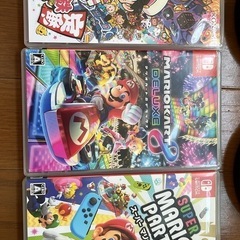 Nintendo switch ソフト３つ　リモコン４つセットの画像