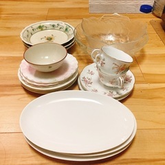 食器の画像