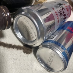 お酒とレッドブルセットの画像