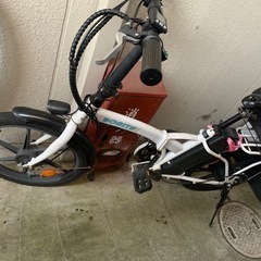 電動自転車の画像