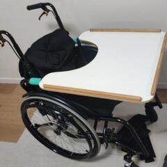 車椅子用テーブル　汎用性有りの画像