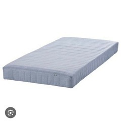 IKEAのシングルベットの画像