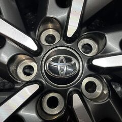 TOYOTA トヨタ カローラクロス 純正ホイール 18インチ 4本 7J5HPCD114.3+40 ブラポリ ヤリスクロス流用　(MHB563)クレジットカード QRコード決済可能の画像