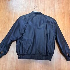 革ジャン　サイズはMだったような。。。（年代物ですが、欲しい方がいれば。。。）の画像