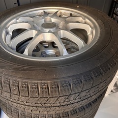 【美品】スタッドレスタイヤ アクア 175/65R15の画像