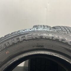 DUNLOP WINTER MAXX WM02 205/65R16 16インチ スタッドレス 4本 22年製 バリ溝 C28セレナ ヤリスクロス 10系アルファード等　(KTJ591-2)クレジットカード QRコード決済可能の画像