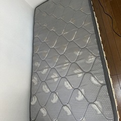 シングルベッドの画像