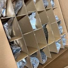 【保湿成分入り詰め替え用ハンドジェル除菌剤】の画像