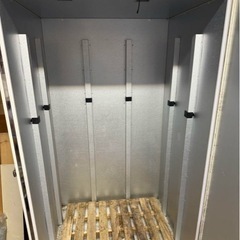 保冷庫を売る方いませんか？
