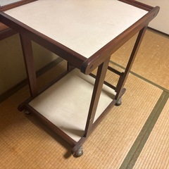 キッチン用キャスター付き台の画像