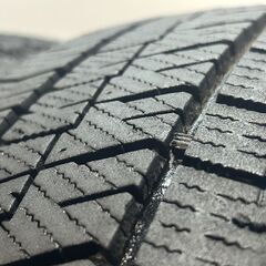 BS BRIDGESTONE BLIZZAK VRX2 185/60R16 16インチ スタッドレス 4本 22～23年製 フィット MAZDA2 デミオ アクア等　(KTJ596)クレジットカード QRコード決済可能の画像