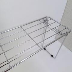 キッチン用品 クロムメッキ コンロ奥ラック 高足 (足折れ式)幅62   の画像