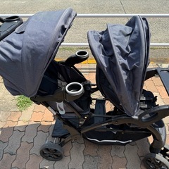 二人用ベビーカーの画像