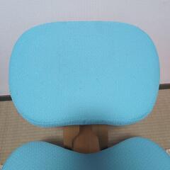 姿勢矯正イスの画像