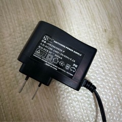 子供用乗れるおもちゃ車の画像