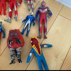 ウルトラマンフィギュア20体以上の画像