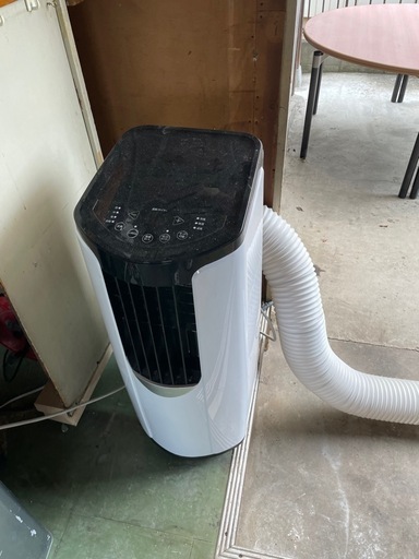 アイリスオーヤマ ポータブルクーラー ポータブルエアコン 移動式エアコン どこでもエアコン スポットエアコン ホワイト PCE-221G