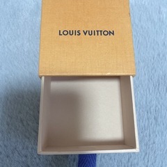 LOUIS VUITTON ギフトボックス 空き箱の画像