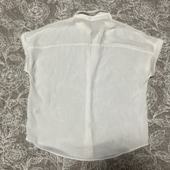 ＧＵ　ブラウスの画像