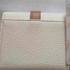 (新品)KOKO※カナグモチーフ3つ折りサイフ[中白]の画像