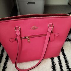COACHショルダーバックの画像