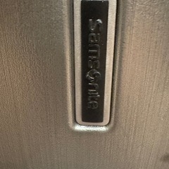samsonite  スーツケースの画像
